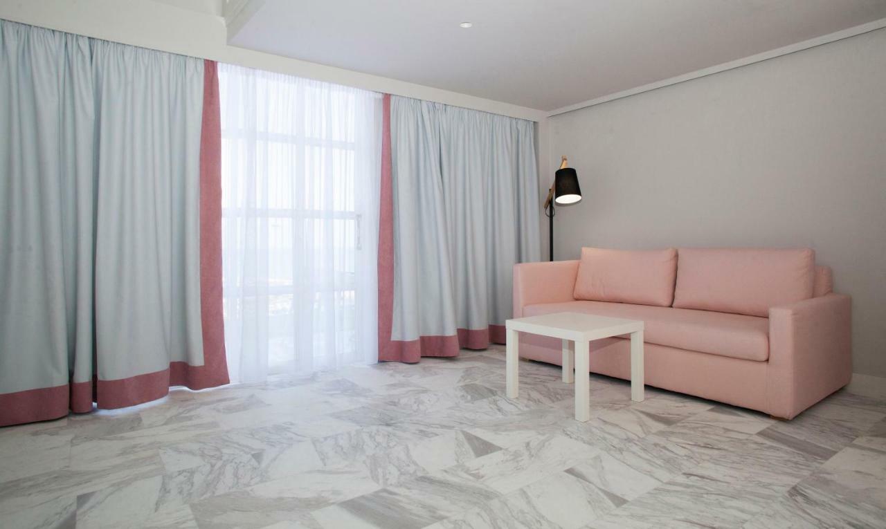 Aquarius Boutique Hotel Resmo Dış mekan fotoğraf